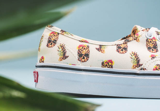 Vans Authentic Drained And Confused Pineapple Skull 3