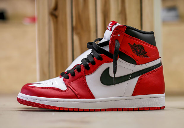 Air Jordan 1 Chicago Release Reminder 1