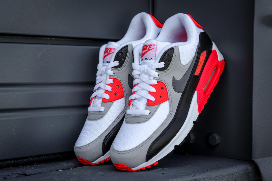 Nike Caps Off 25th Anniversary Celebration Of Air Max 90 With "Infrared" Release