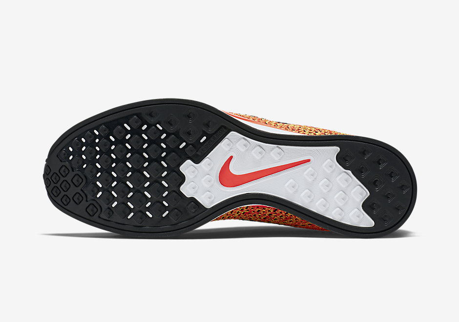 Nike Flyknit Racer Bright Crimson Black Volt 6