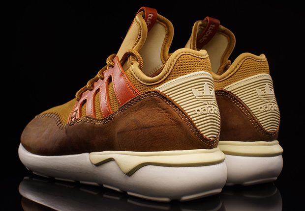 Adidas Moc Runner Mesa Fox Red 3