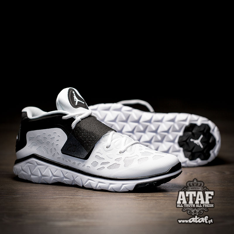 Air Jordan Flight Flex Trainer 2 White Black 03