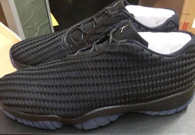 Air Jordan Future Low Gamma Blue Black 01