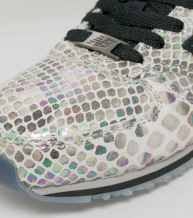 New Balance Iridescent Snakeskin Wmns 420 06