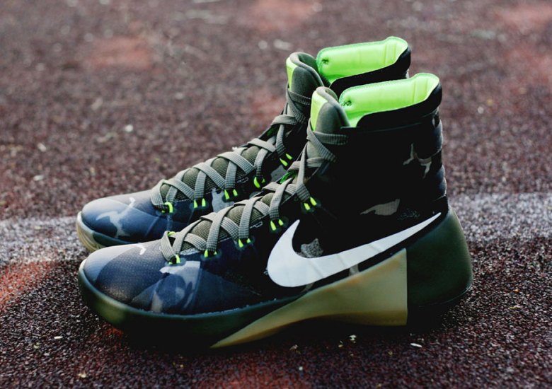 Nike Hyperdunk 2015 “Camo”