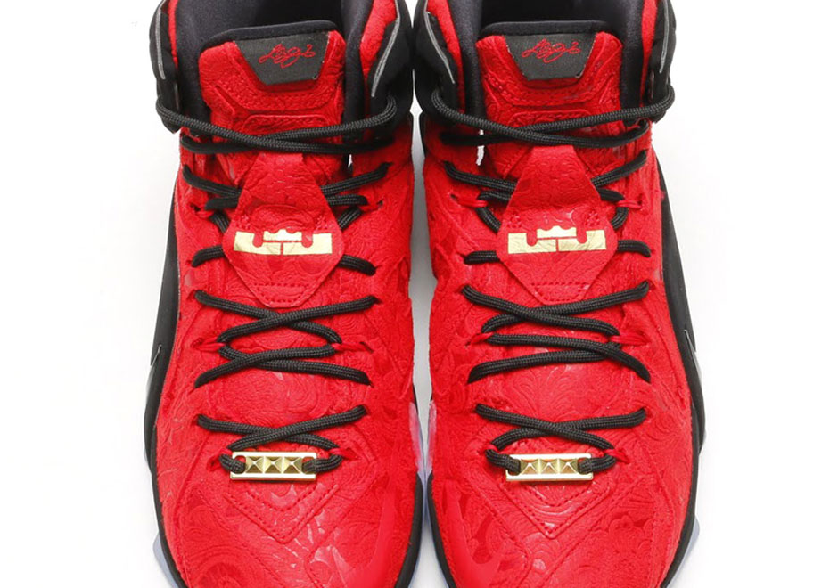 Nike Lebron 12 Ext Red Paisleys 01