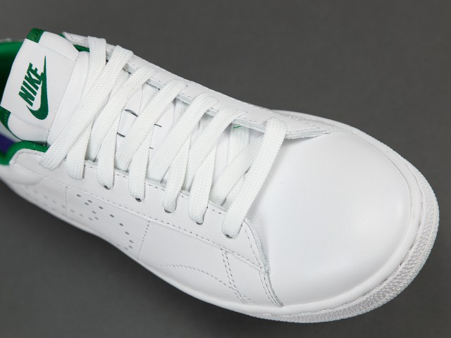 nike-tennis-classic-ultra-wimbledon-qs-white-green-04