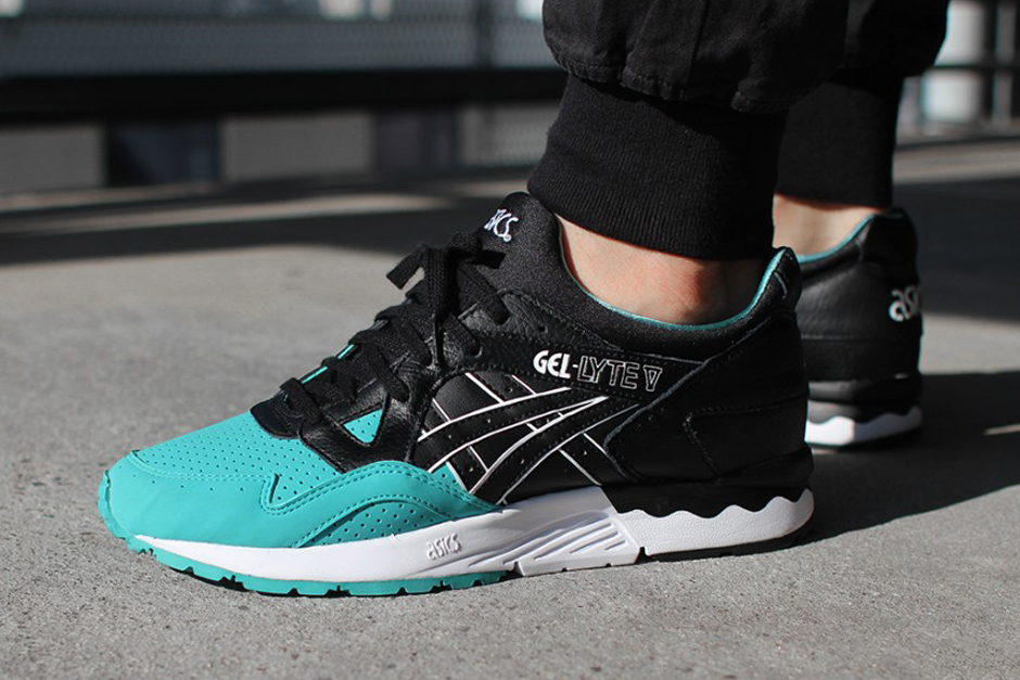 Poor Man Asics Gel Lyte V Diamond 01