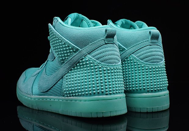 Nike Dunk Cmft Teal Glow Sole 3