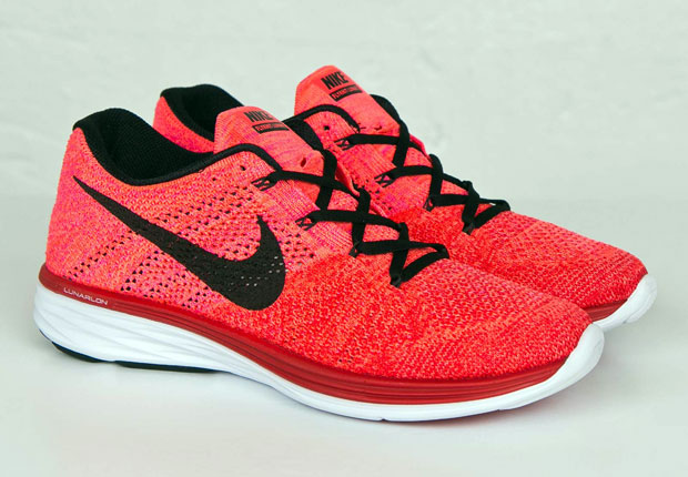 Nike Flyknit Lunar3 University Red Bright Crimson 1
