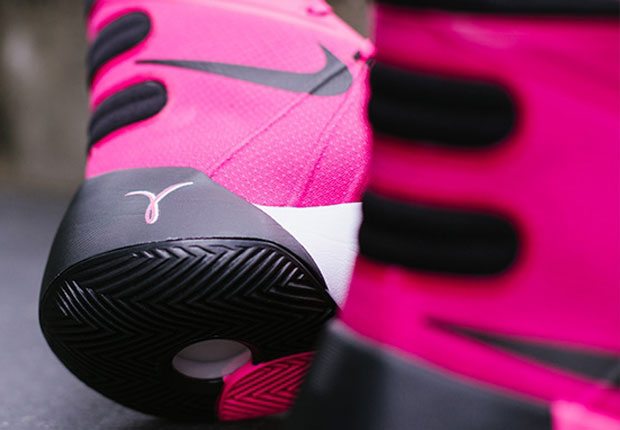 Nike Hyperdunk 2015 Pe Kay Yow 00
