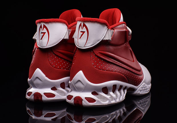 Nike Zoom Vick II Retro "Falcons" - Release Date