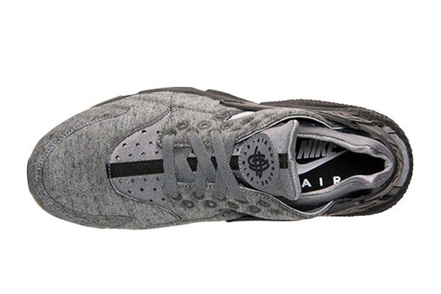 Tech Fleece Nike Huarache Coming Soon 06