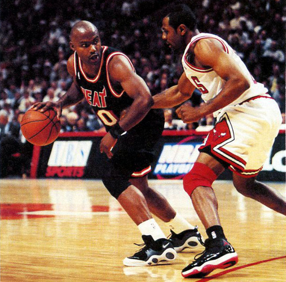 Tim Hardaway Zoom Flight 95