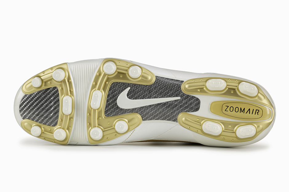 Nike Viral Soccer Video Celebrates 10 Year Anniversary New Tiempo 12