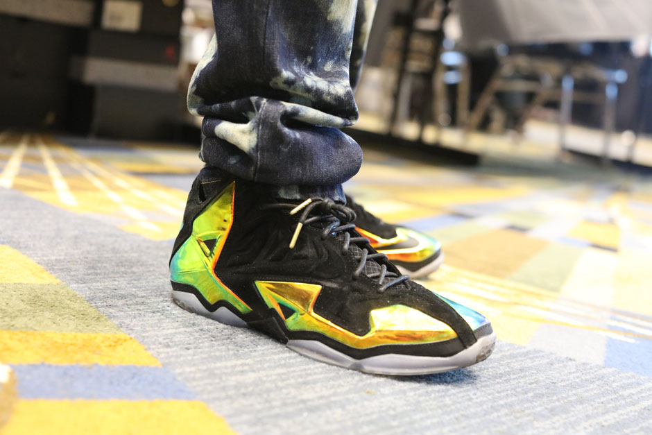 sneaker-con-detroit-august-on-feet-021
