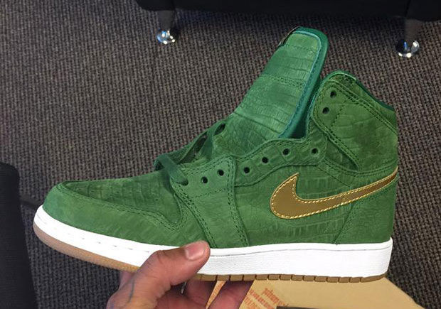 Air Jordan 1 Retro High OG "Green Croc"