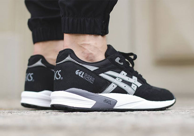 Asics Gel Saga Black Light Grey 1