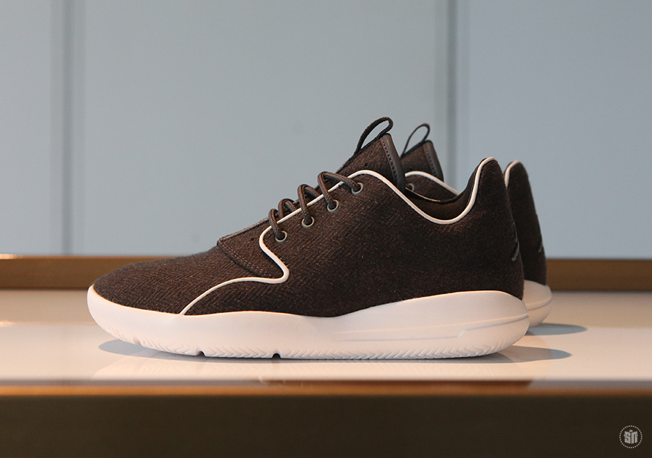 Jordan Girls Holiday 2015 Preview 1