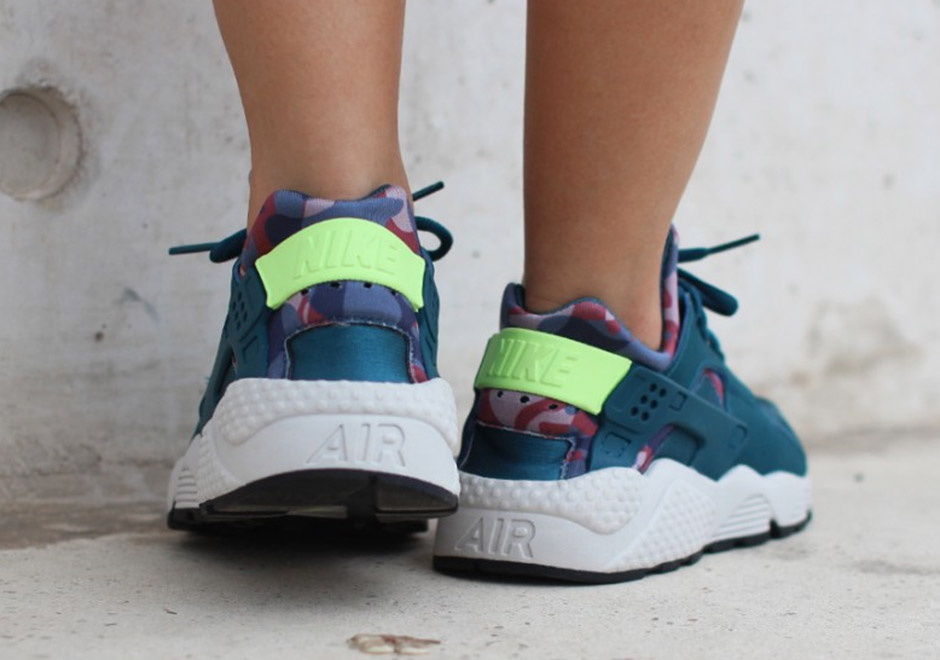 Nike Air Huarache More Camouflage 02