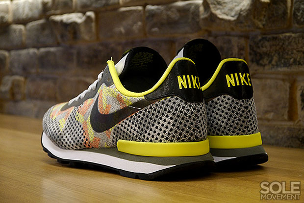 Nike Internationalist Jcrd Polka Camo 03