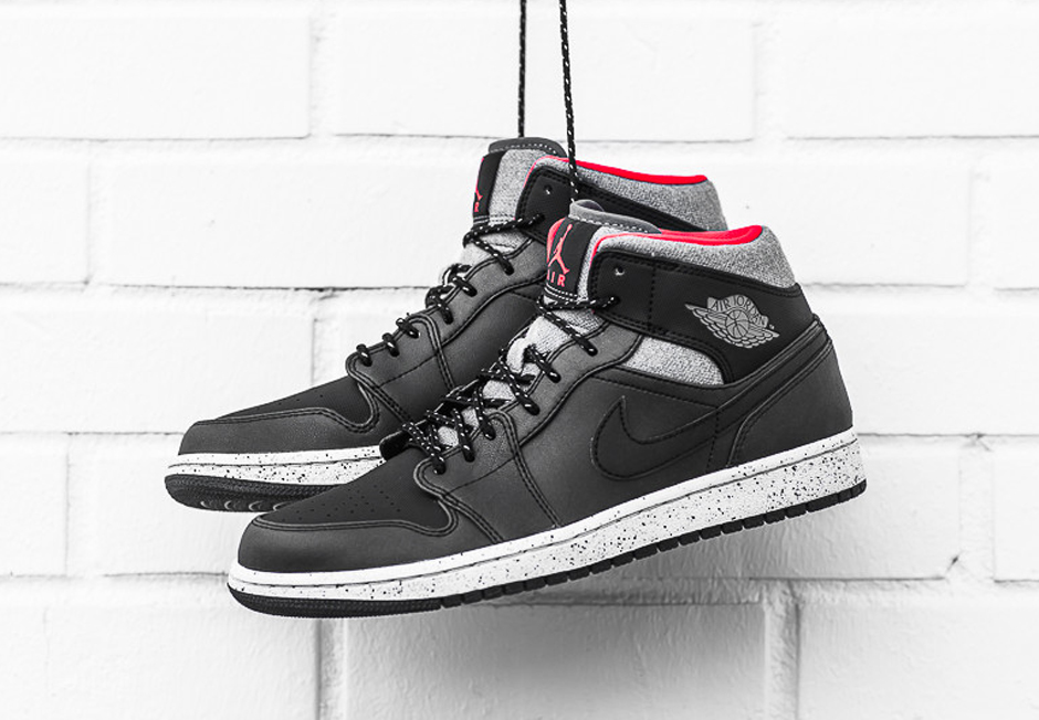 Air Jordan 1 Mid Winterized Black Infrared 01