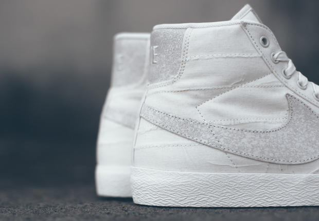 Nike Blazer Mid Prm Vntg White Pyramid 05