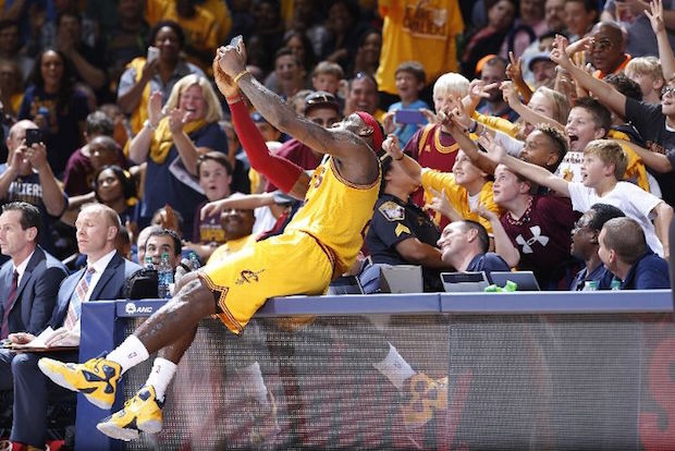 LeBron Breaks Out His First Nike LeBron 13 PE of the NBA Season