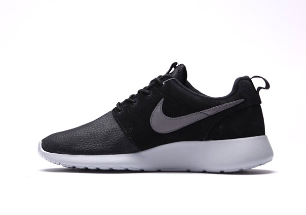 Nike Roshe One Suede Black Dark Grey 2