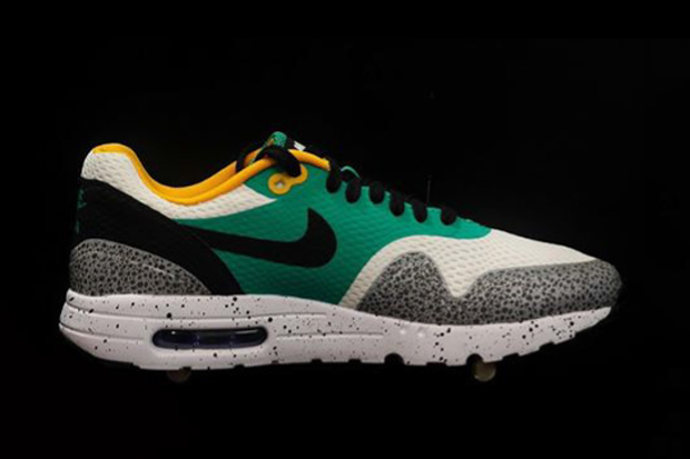 Nike Air Max 1 Ultra Essential Ducks Safari 06