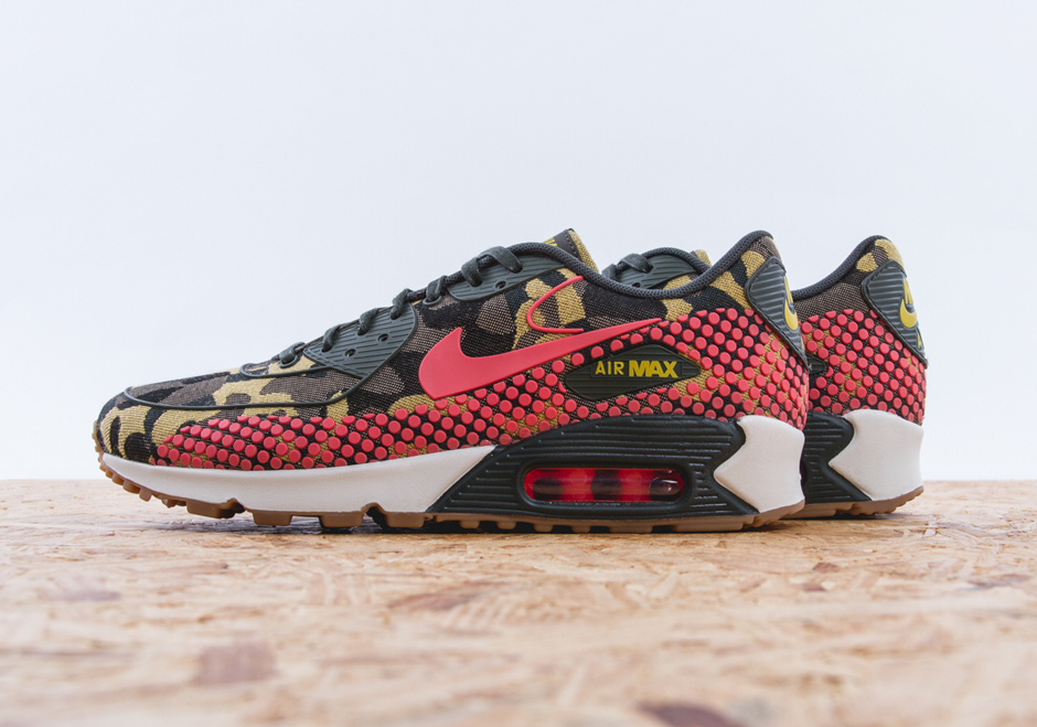 Nike Wmns Prm Jcrd Camo Polka Pack 04