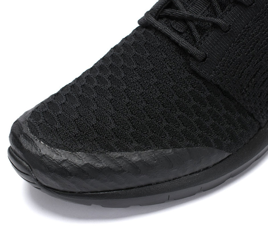 Nike Flyknit Roshe Black Black 03
