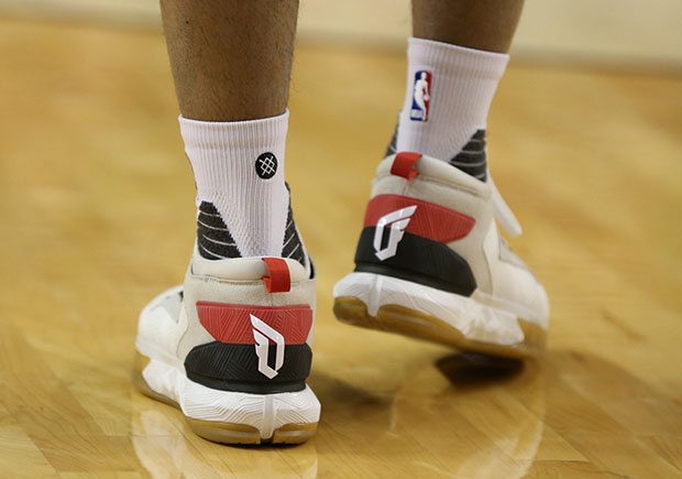 Lillard 2 White Gum