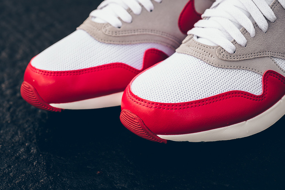 Nike Air Odyssey White Unversity Red Og Available 10