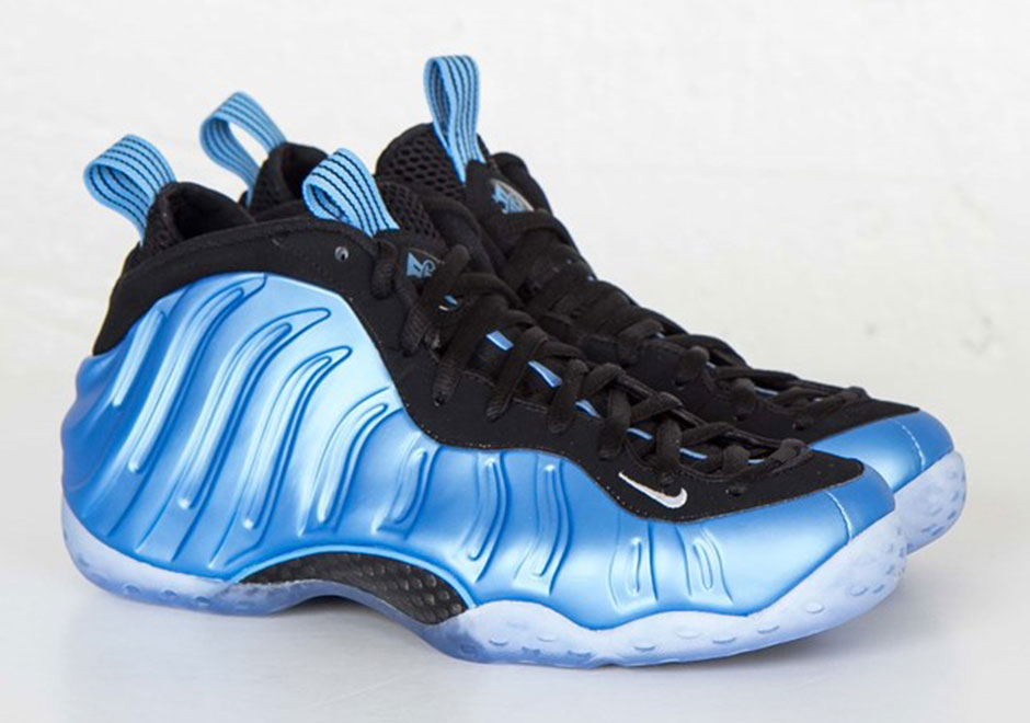 Nike Air Foamposite One University Blue 01