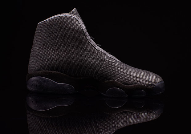Air Jordan Horizon Black Seamless 2