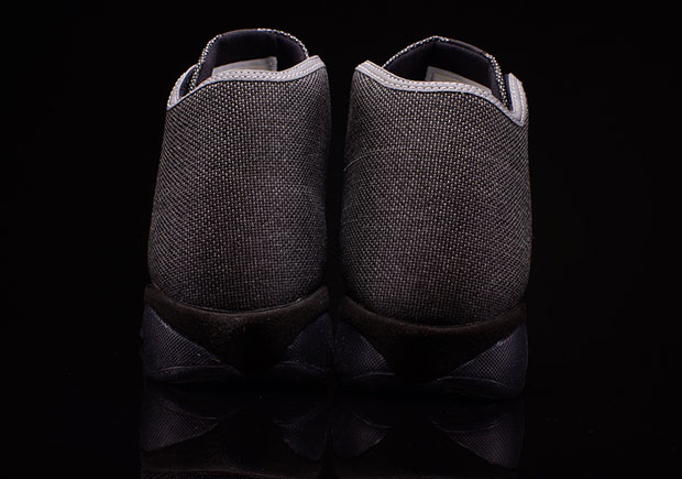 Air Jordan Horizon Black Seamless 3