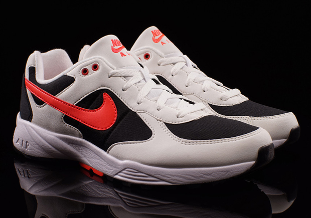 Nike Air Icarus Retro Black White Red 1