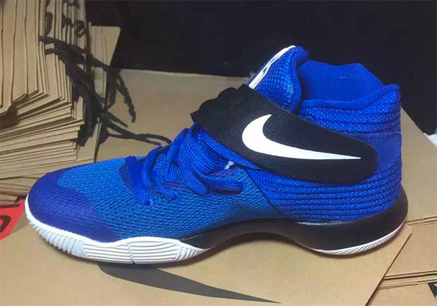Nike Kyrie 2 Brotherhood Duke 02