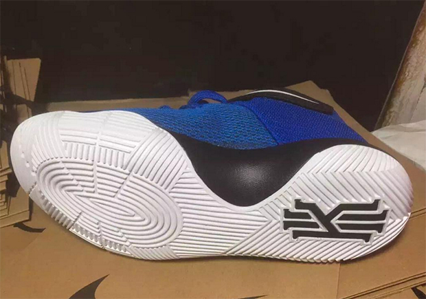 Nike Kyrie 2 Brotherhood Duke 07