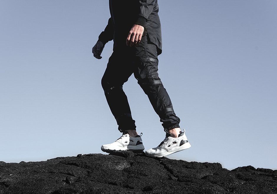 Publish Brand Reebok Furylite Dark Desert Pack 6