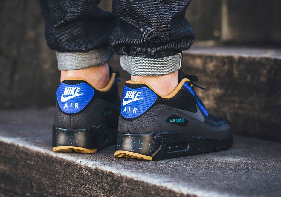 Nike Air Max 90 Essential Racer Blue Acg 03