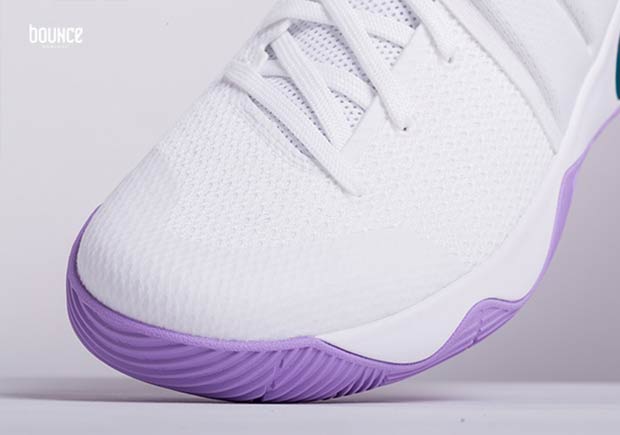 Nike Kyrie 2 Easter 12