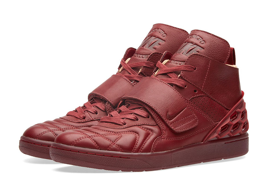 The NikeLab Tiempo Vetta Isn't A Collab With Roger Federer