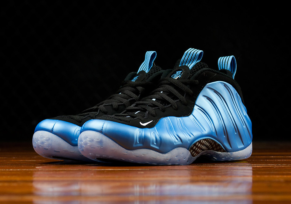 University Blue Nike Foamposite One 2