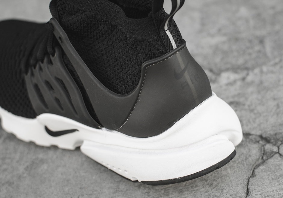 Nike Flyknit Presto Mid Black White 5