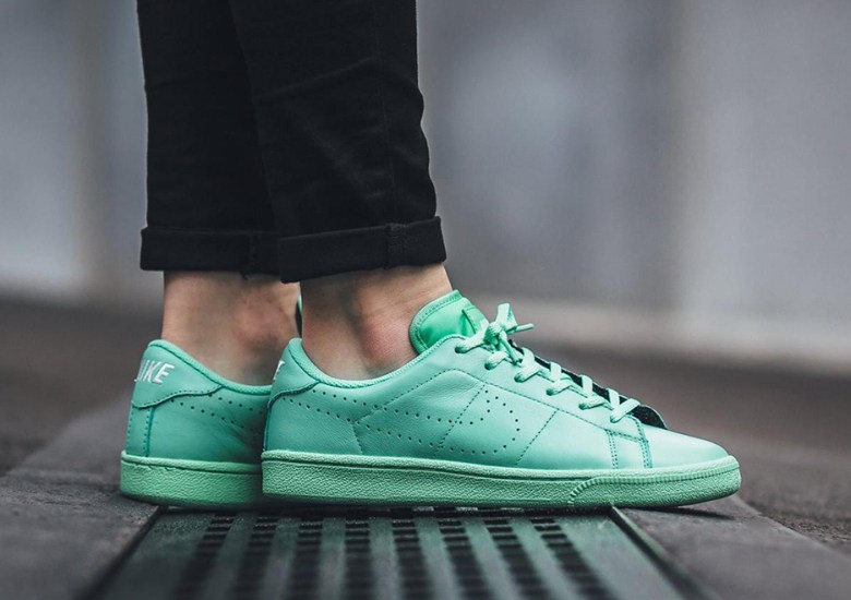 Did Nike Just Get On The “adicolor” Movement With These Tennis Classics?