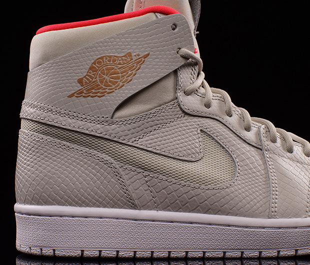 Air Jordan 1 High Nouveau Pure Platinum Available 05