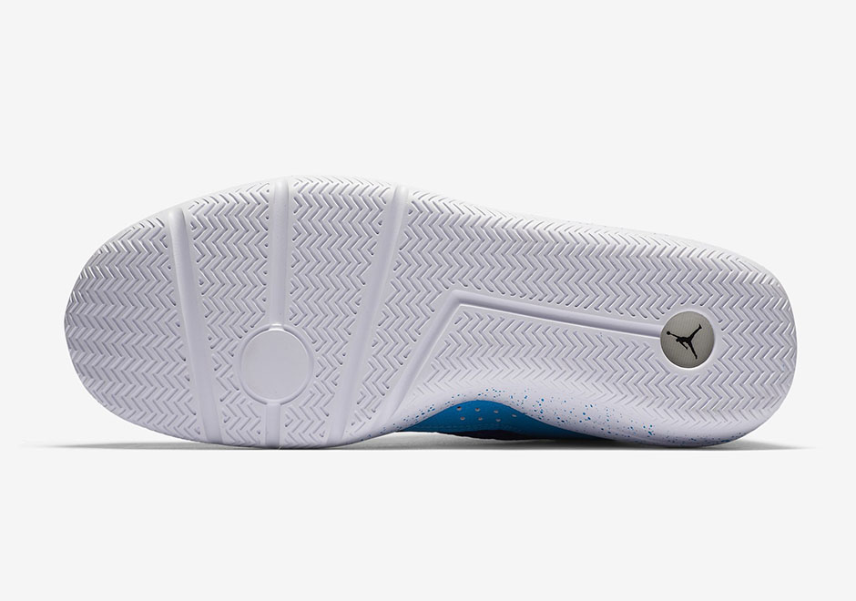 Jordan Reveal 834064 407 Hornets 6