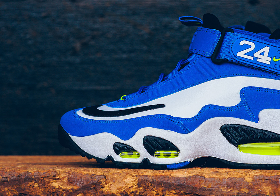 Nike Air Griffey Max 1 Varsity Royal Retro 2016 04